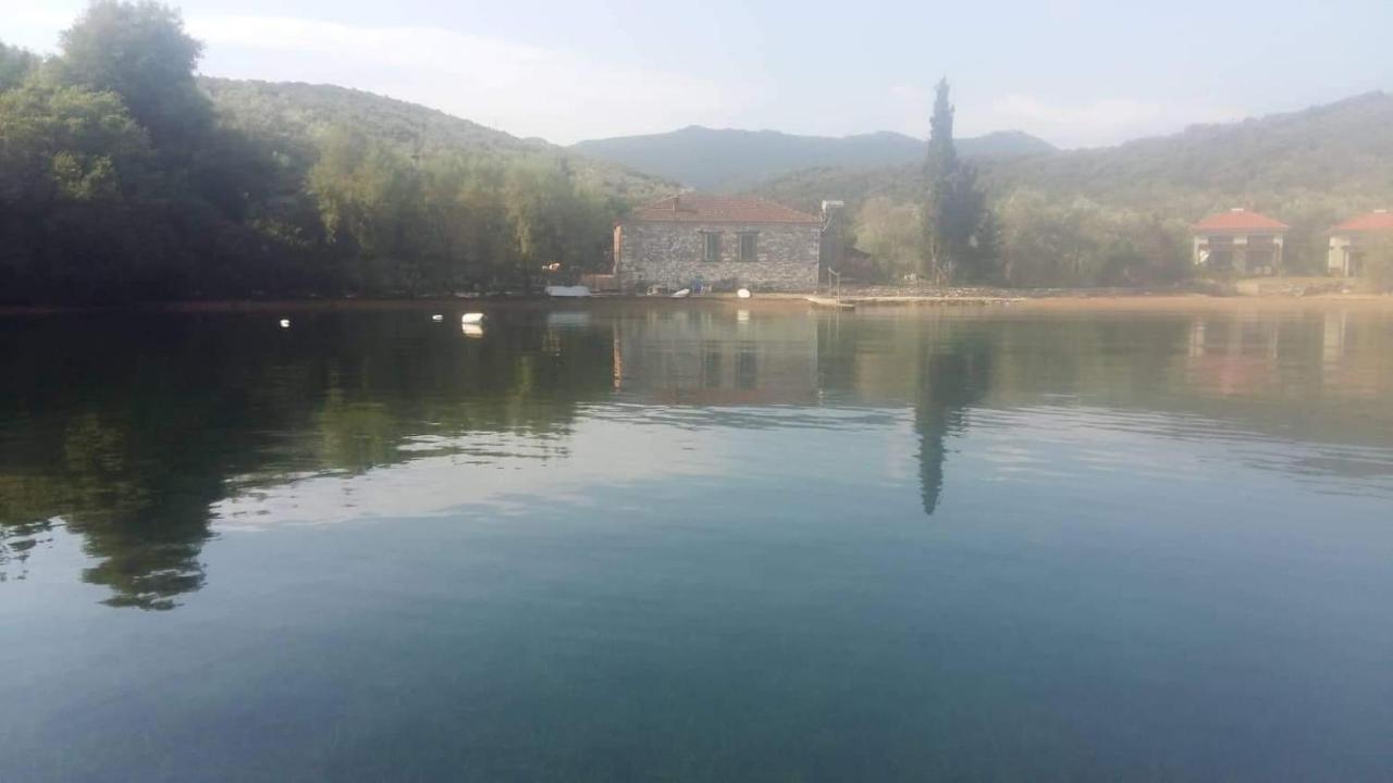 Tilemvi Seaside House Milina Pelion!!! Βίλα Koukouleika Εξωτερικό φωτογραφία